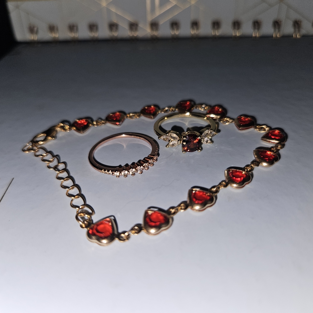 Elegant Gold and Red Heart Jewelry Set